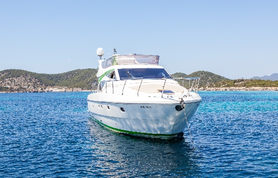 Ibiza Yachts Charter Ferreti 460