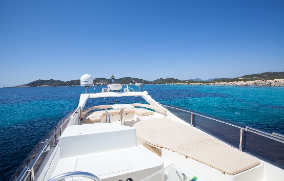 Ibiza Yachts Charter Ferreti 460