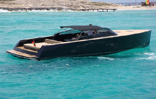Motorboat charter on Ibiza Van Dutch 40