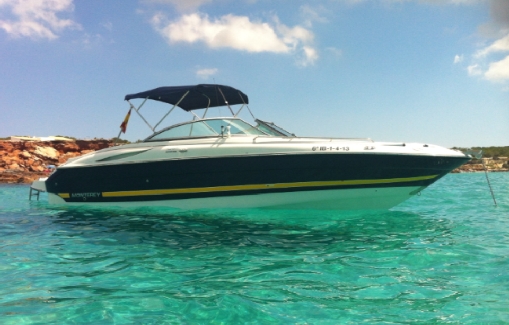 Motorboat charter on Ibiza Monterey 278 SS