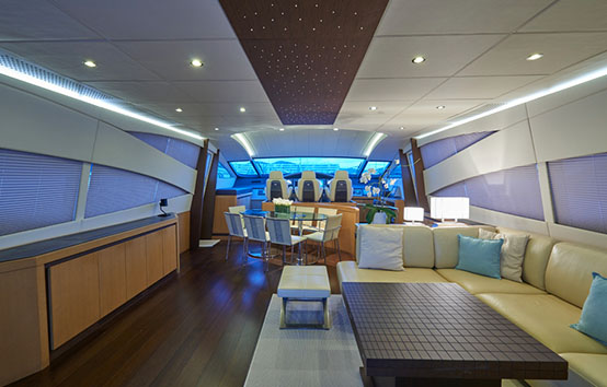 ibiza yacht charter pershing 90 interior