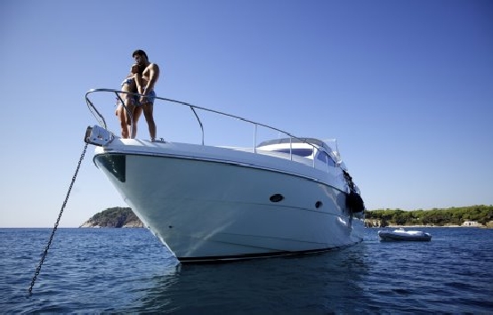 Alquiler yate de lujo en Ibiza Abacus 61