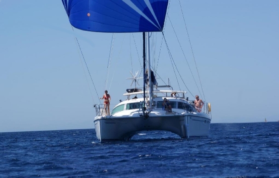 Alquiler de catamarán en Ibiza y Formentera Alliura Privilege 44
