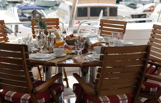 Alquiler de Yate de lujo en Ibiza Benetti 30
