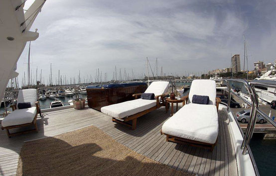 Alquiler de Yate de lujo en Ibiza Benetti 30