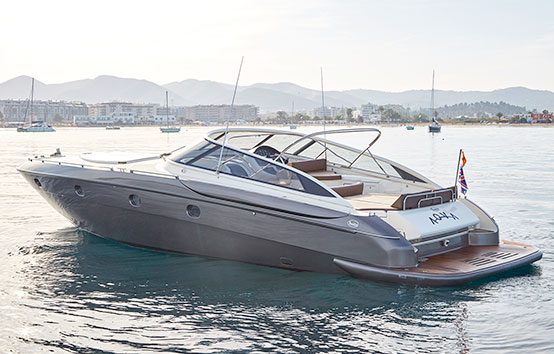 Alqulier de yate en Ibiza Baia Aqua 54