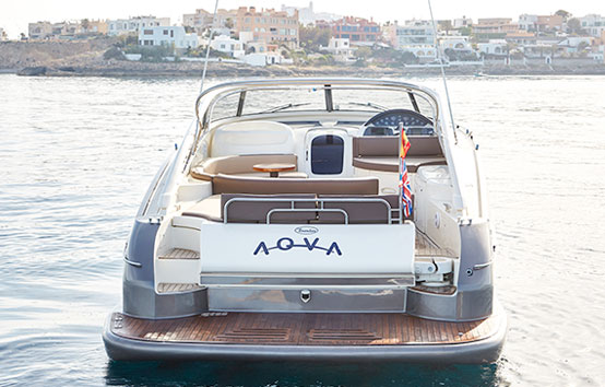 Alquiler de yate en Ibiza Baia Aqua 54