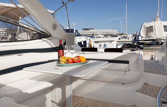 Ibiza motor boat charter Sunseeker Superhawk 48 Deck