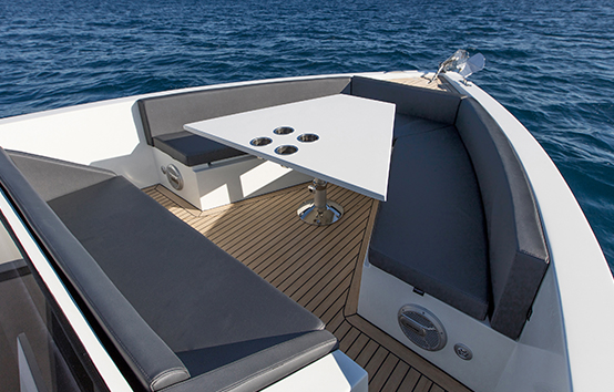 De Antonio d33 Ibiza motor boat charter