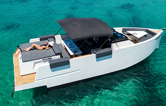 De Antonio d33 Ibiza motor boat charter