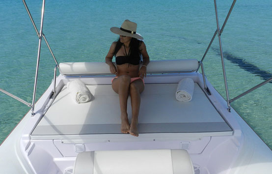Ibiza inflatable boat charter Selva D600 ds