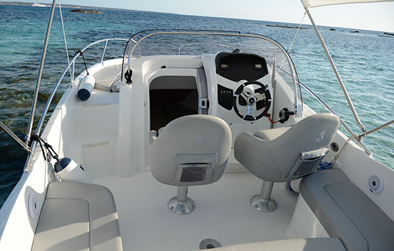 Ibiza bareboat-charter Beneteau Flyer 650