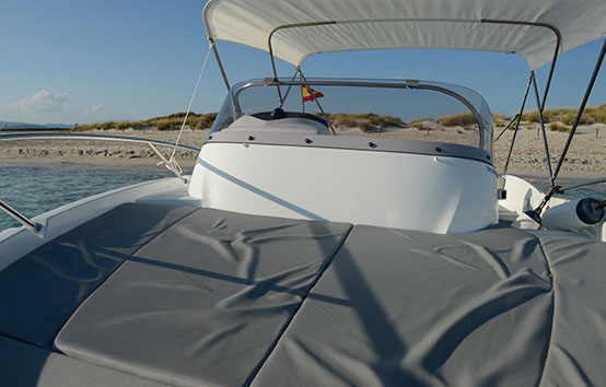 Ibiza bareboat-rentals Beneteau Flyer 650