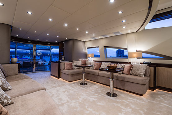 Ibiza yacht charter Leopard 32