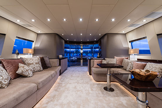 Ibiza yacht charter Leopard 32 interior