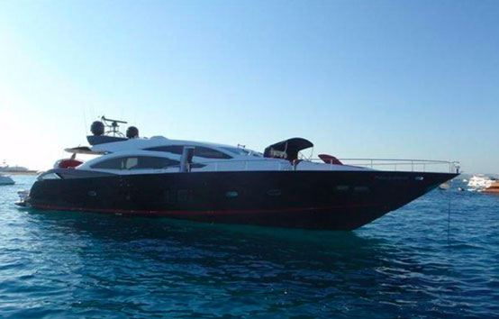 Ibiza Yacht Charter Sunseeker Predator 92