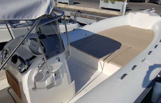 Ibiza Zodiac Charter Capelli Tempest 900