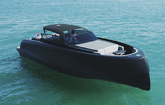 ibiza yacht charter vanquish VQ43