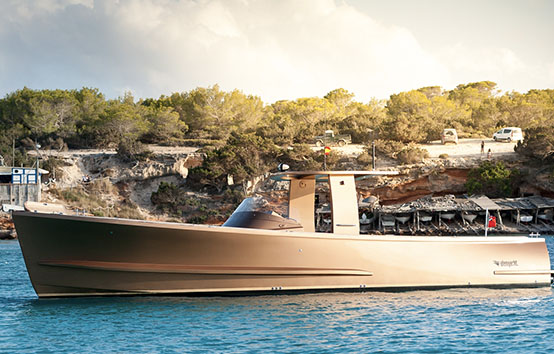 Ibiza motorboat charter Alen 42
