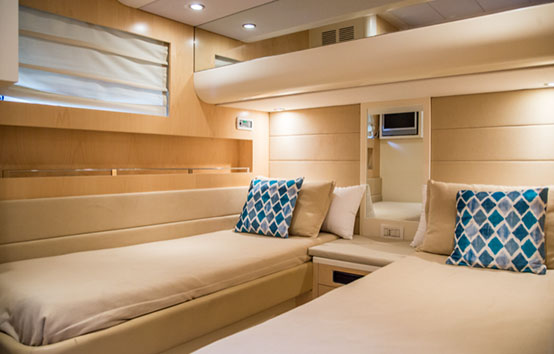 ibiza yachts charter Riva Dolce Vita 70