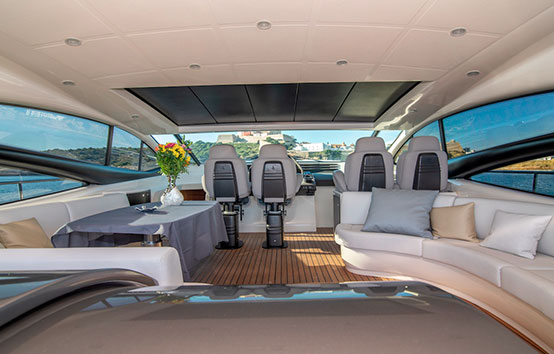 ibiza yacht charter pershing 62