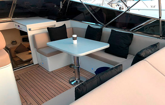 Motorboat charter ibiza Itama 40