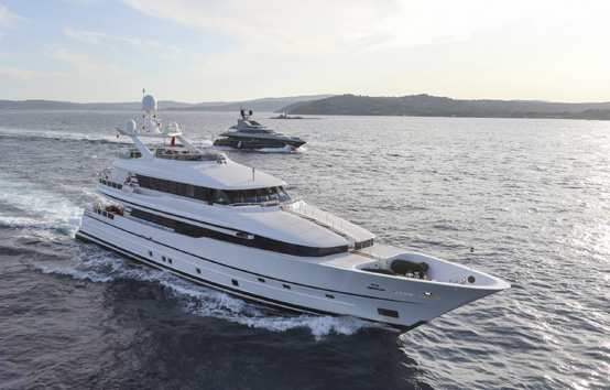 ibiza mega yacht charter Envy 41m