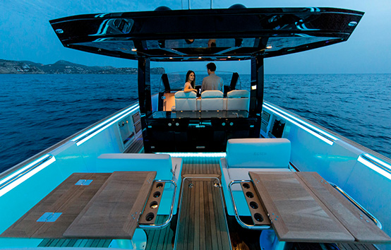 Alquiler lancha en Ibiza Fjord 44