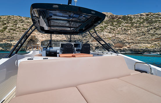 Barracuda ibiza charter Oryx 38