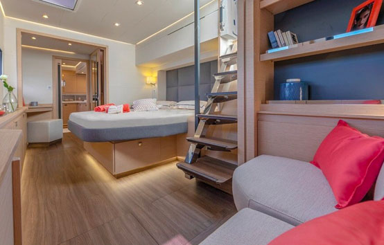 Catamaran ibiza charter Fountaine pajot alegría 67