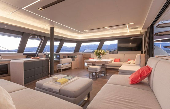 Catamaran ibiza charter Fountaine pajot alegría 67