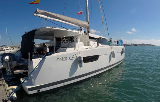 Catamaran ibiza charter Fountaine pajot astrea 42