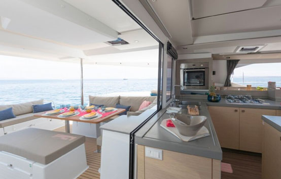 Catamaran ibiza charter Fountaine pajot Saona 47
