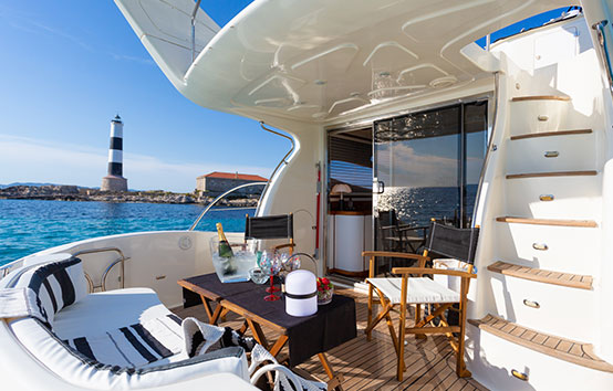 Ibiza yacht charter Majestic Doqueve 46