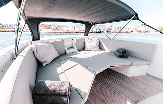 Motorboat ibiza charter Frauscher 1017 GT