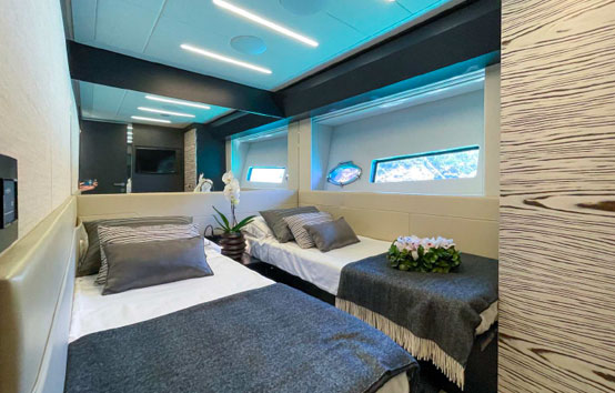 Ibiza yacht charter Pershing 8X