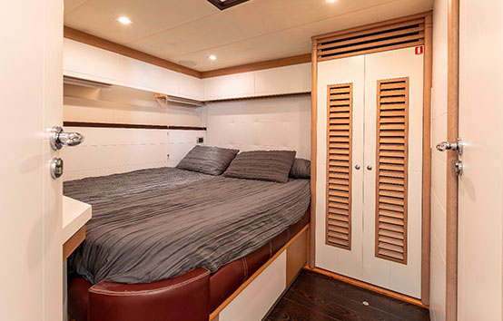 Ibiza yacht charter Astondoa 53