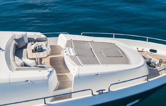 Barracuda Ibiza Charter Sunseeker Preedator 84