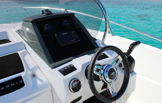 Ibiza motorboat charter Karnic 601sl