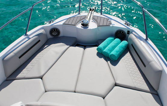 Ibiza motorboat charter Karnic 601sl