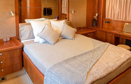 ibiza yacht charter sunseeker predator 72