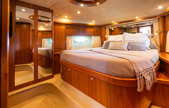ibiza yacht charter sunseeker predator 72