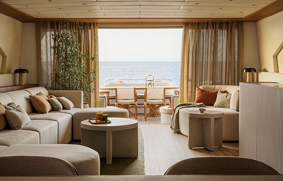 ibiza yacht charter Mangusta 108