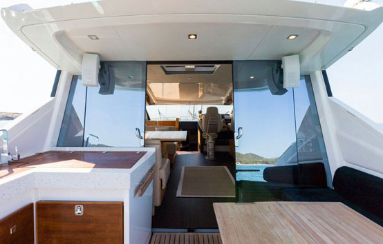 Ibiza yacht charter fairline targa 64