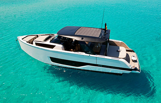 Boat charter in Ibiza Crabchi A36