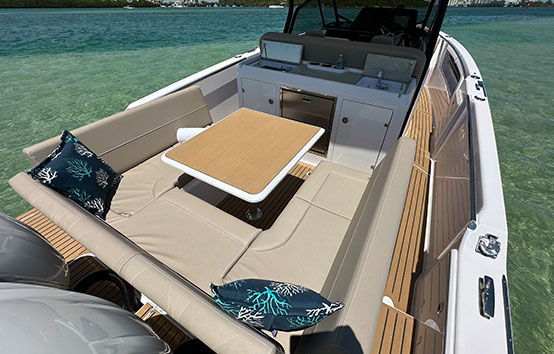 Boat charter in Ibiza Sterk 31