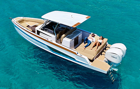 Boat charter in Ibiza Sterk 31